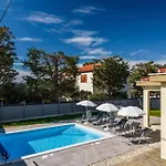 Mattina, With Heated Pool And Jacuzzi Villa