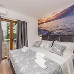 Mattina, With Heated Pool And Jacuzzi *