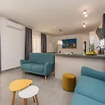 Villa Mattina, With Heated Pool And Jacuzzi Privlaka (Zadar)
