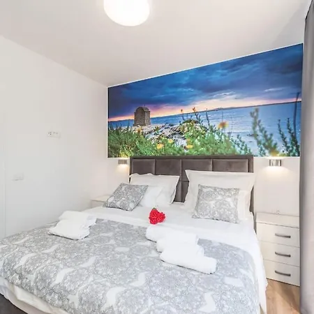 Mattina, With Heated Pool And Jacuzzi Villa Privlaka (Zadar)