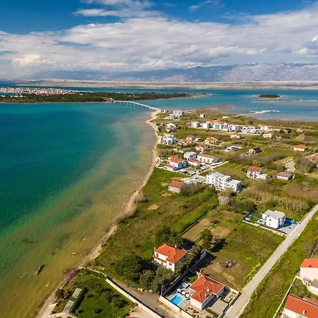 Mattina, With Heated Pool And Jacuzzi * Privlaka (Zadar)